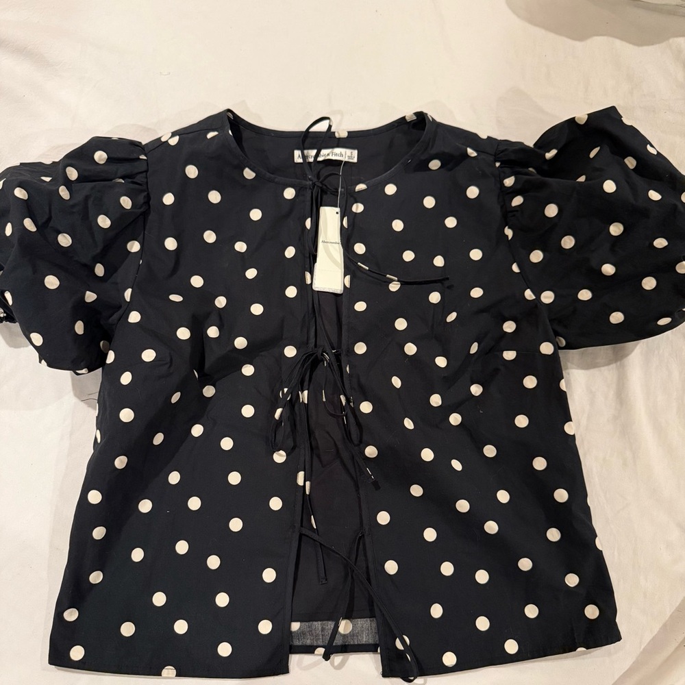 Abercrombie & Fitch Black and White Polka Dot Blouse
